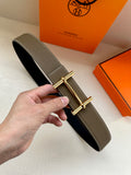 Leather belt with dark taupe finish and gold double-prong buckle