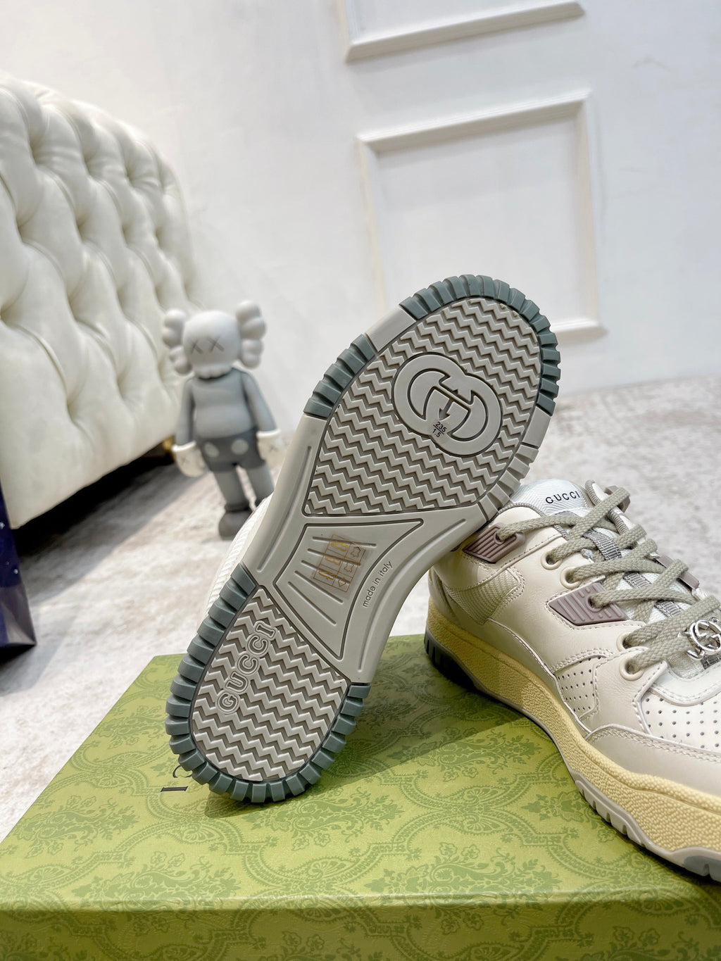 Gucci unisex sneaker outsole, textured tread with GG logo and zigzag pattern