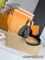 Bags Men Louis Vuitton