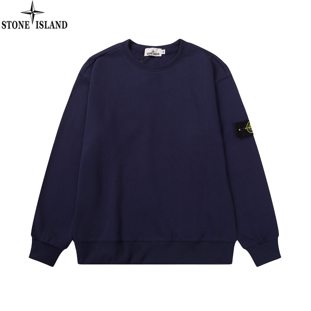 Navy crewneck sweatshirt with long sleeves and ribbed cuffs and hem