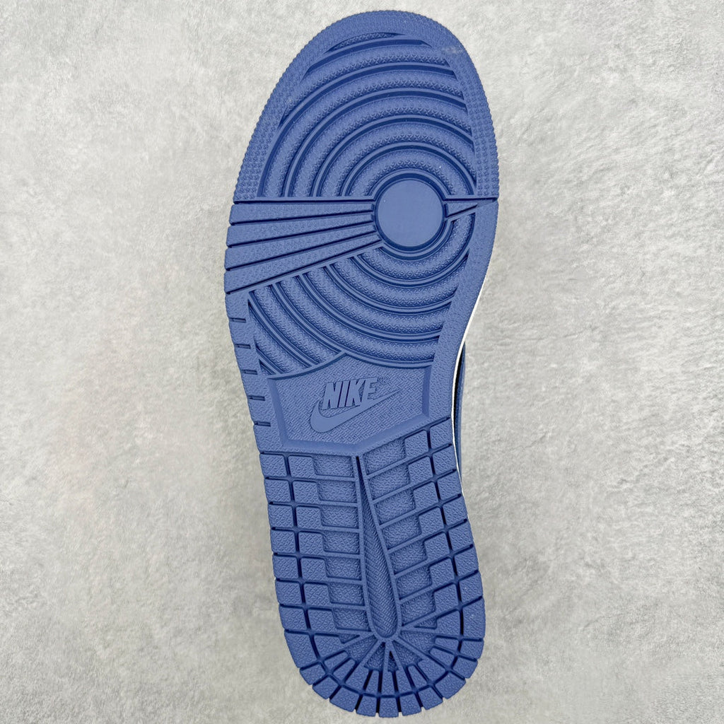 KZ Batch-Air Jordan 1  × Travis Scott “White Blue”