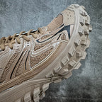 Unisex sneakers, beige mesh upper with layered stripes and chunky off-road sole