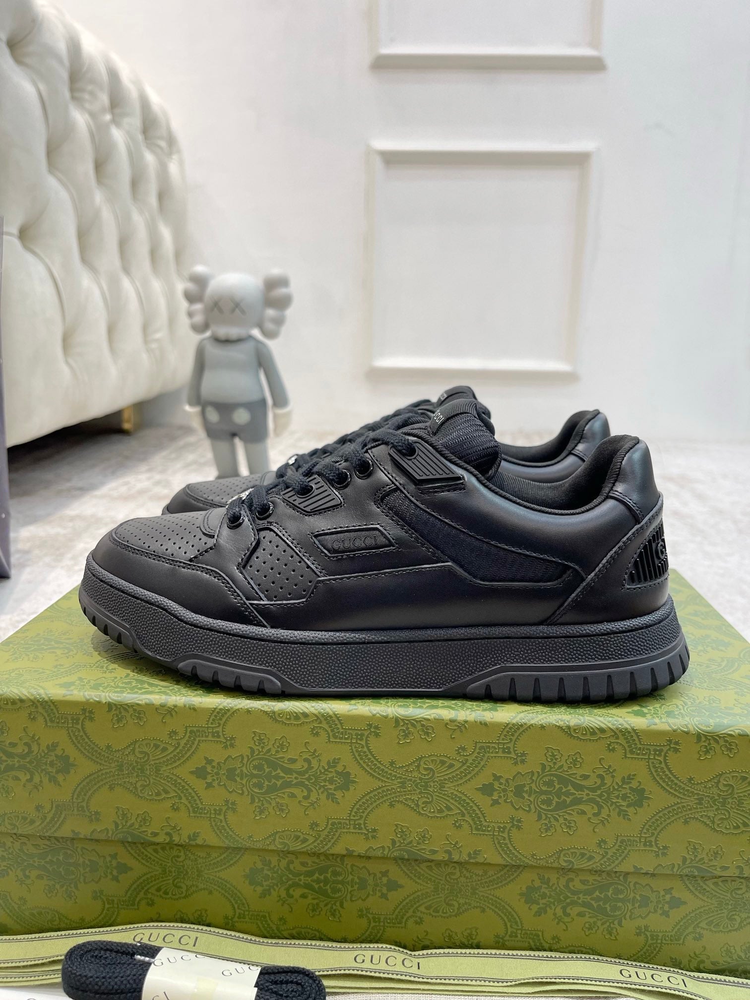 Luxury Shoes Gucci Unisex