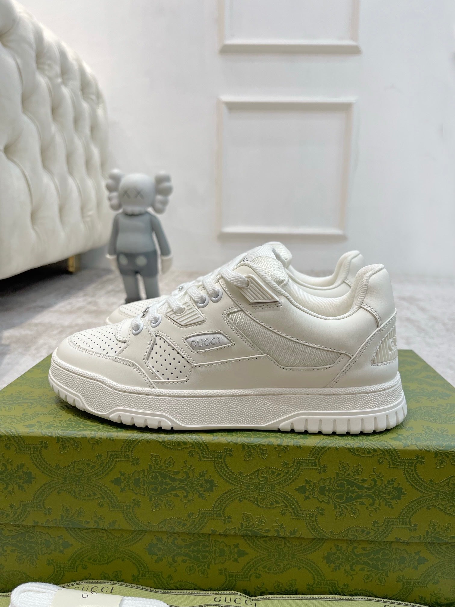 Luxury Shoes Gucci Unisex