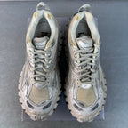 Balenciaga unisex sneakers heel and lace view, padded collar and rugged sole