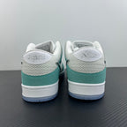 AY Batch-APRIL SKATEBOARDS x NK Dunk SB Low "White and Multi- Color"
