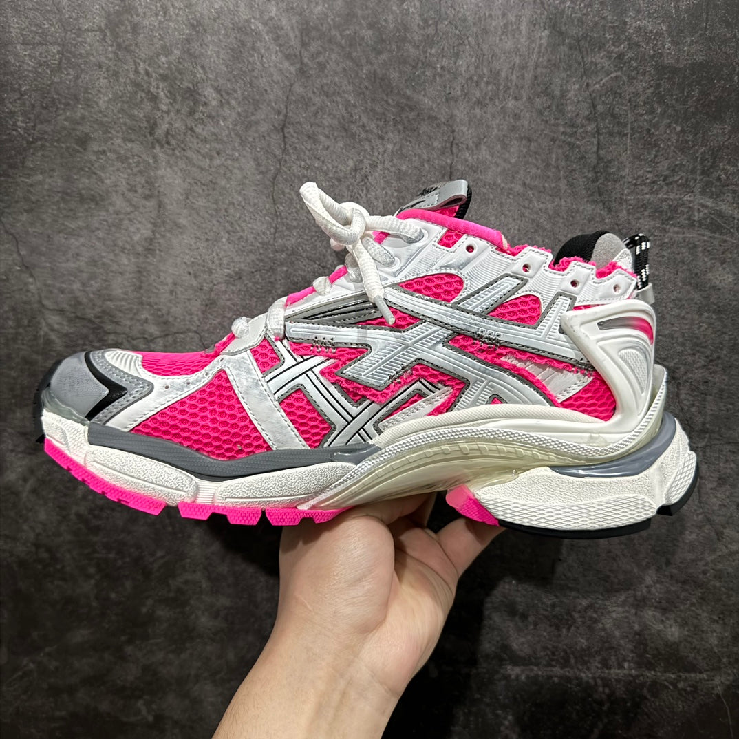 Unisex sneakers, white leather with hot pink accents and chunky gray sole