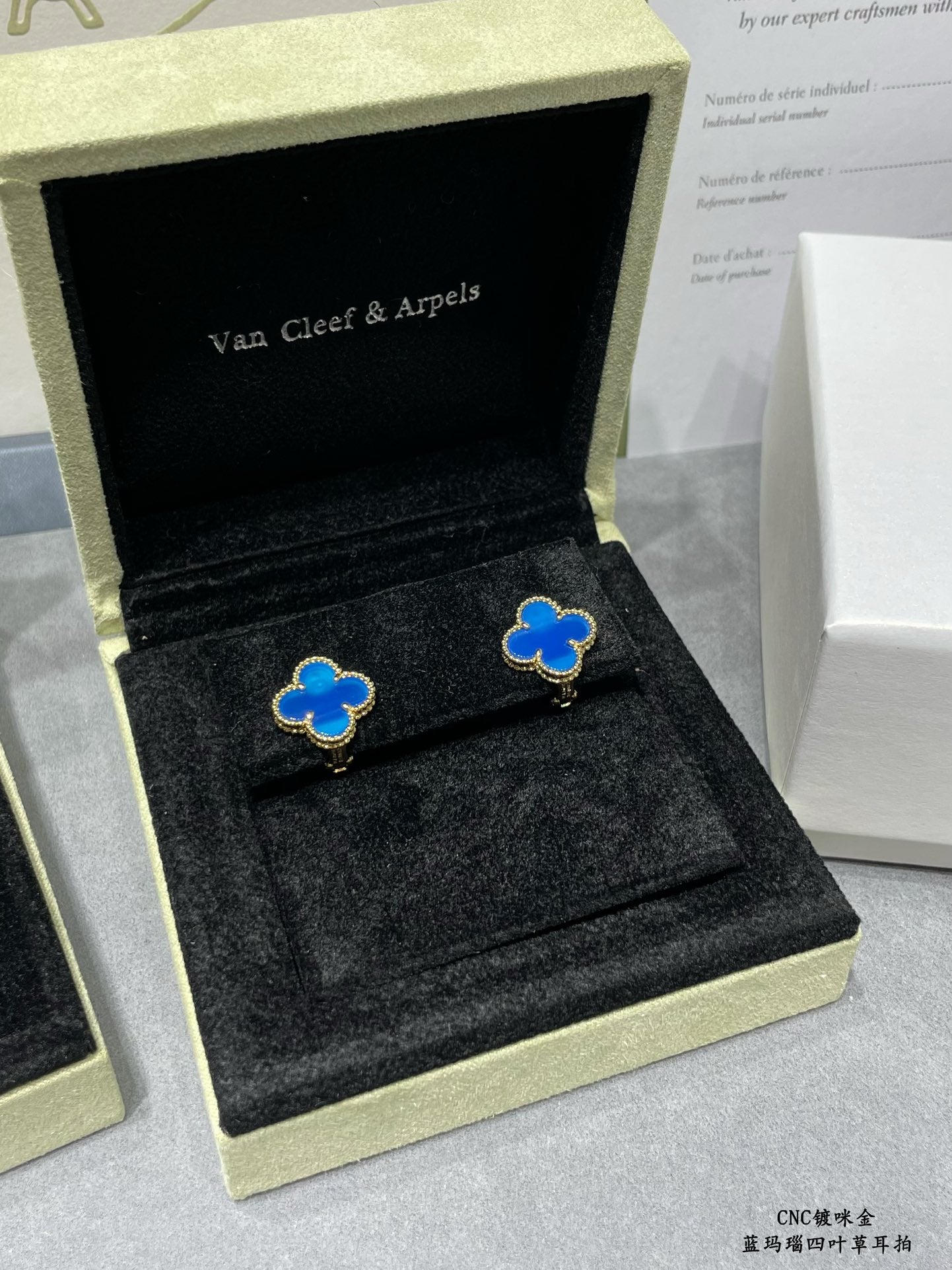 Van Cleef & Arpels Accessories