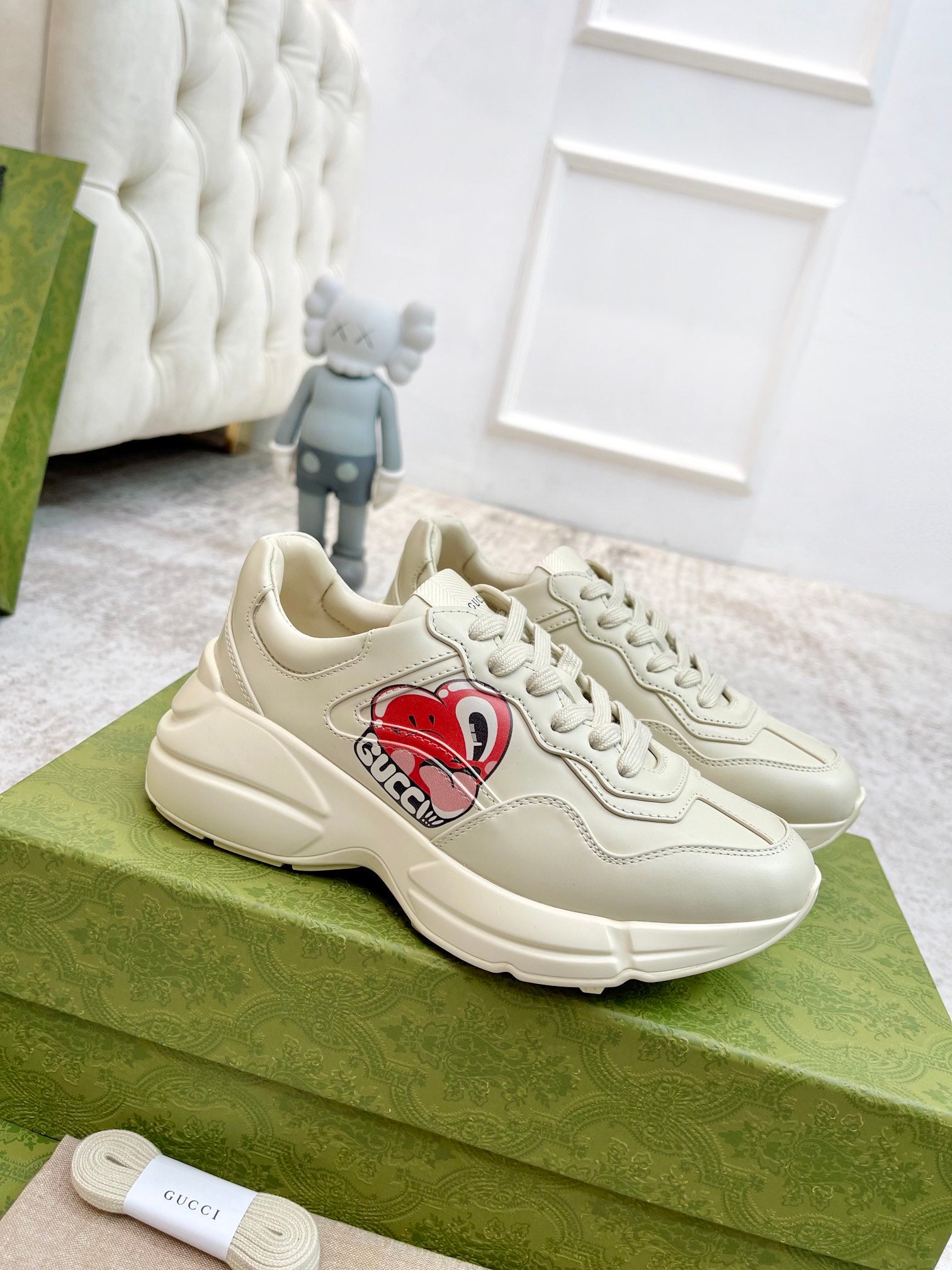 Luxury Shoes Gucci Unisex