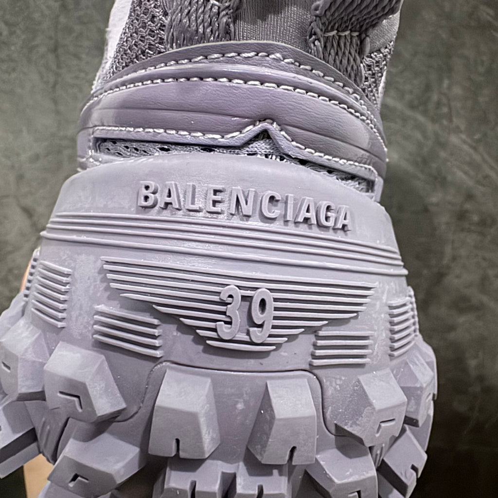 Lavender Balenciaga heel close-up with BALENCIAGA logo and 39 on tread sole