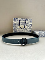 Dior belt in light blue leather with dark CD emblem buckle, front view