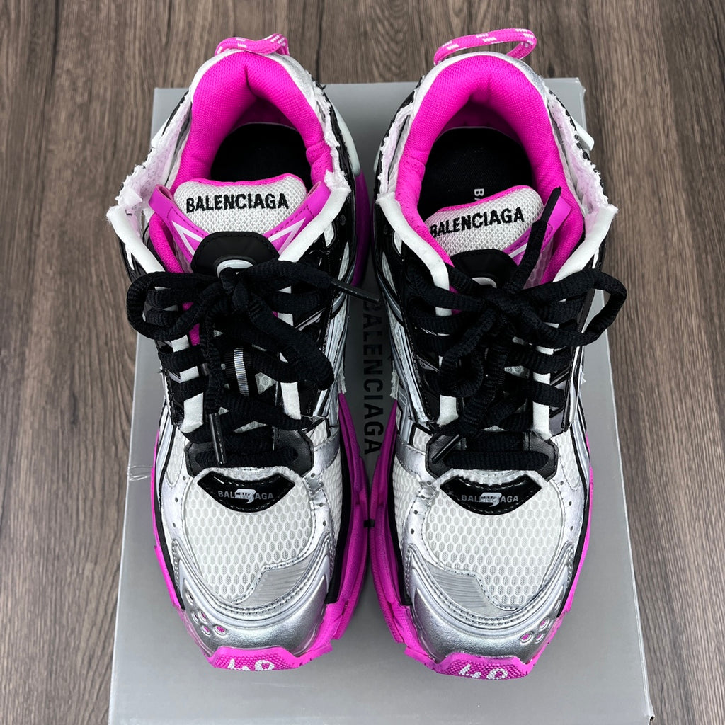 Unisex Balenciaga sneakers, white-gray uppers with black laces and pink interior lining