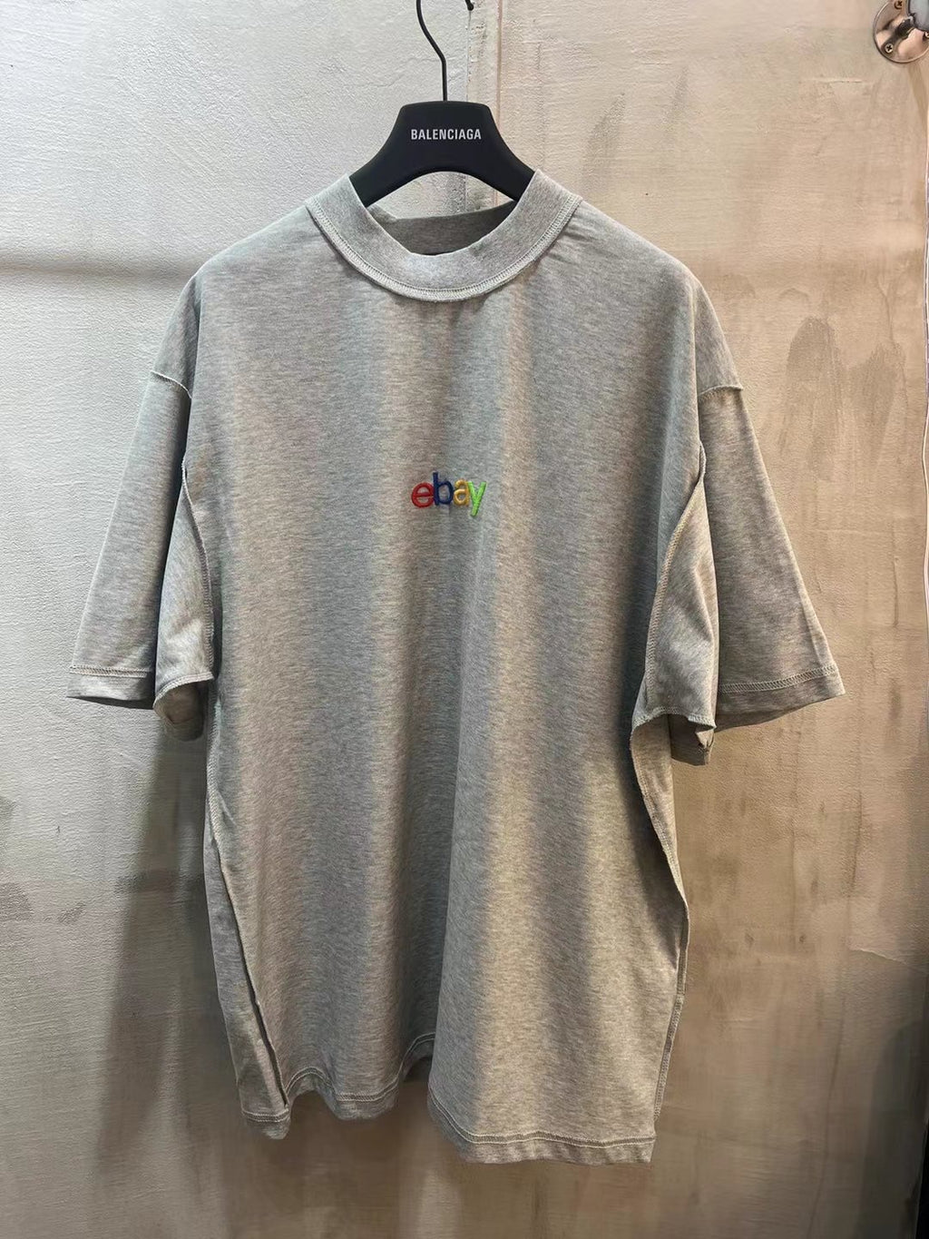 Gray marled short-sleeve T-shirt, crew neck, eBay multicolor logo on chest