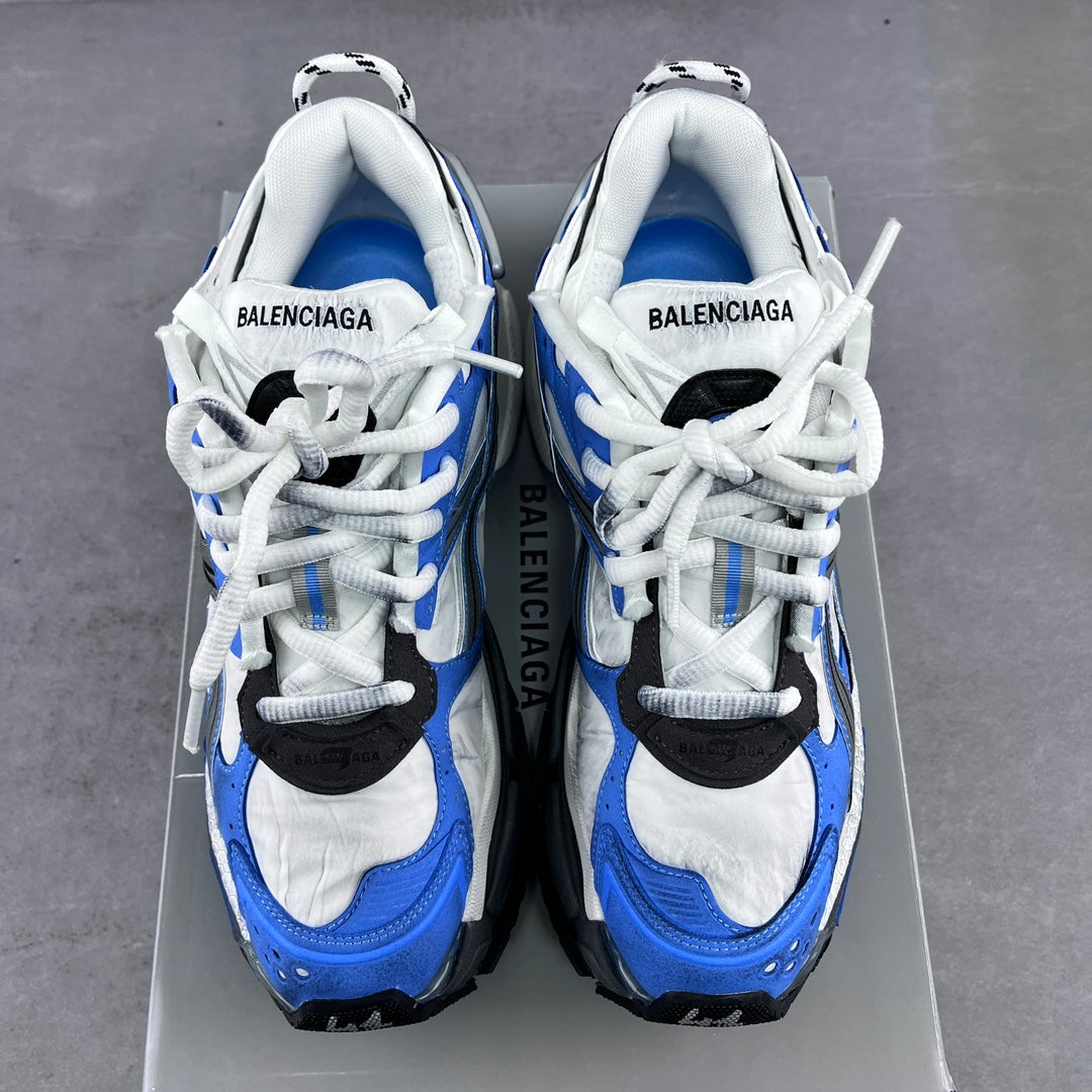 Balenciaga unisex sneakers back view with BALENCIAGA text on white heel tabs