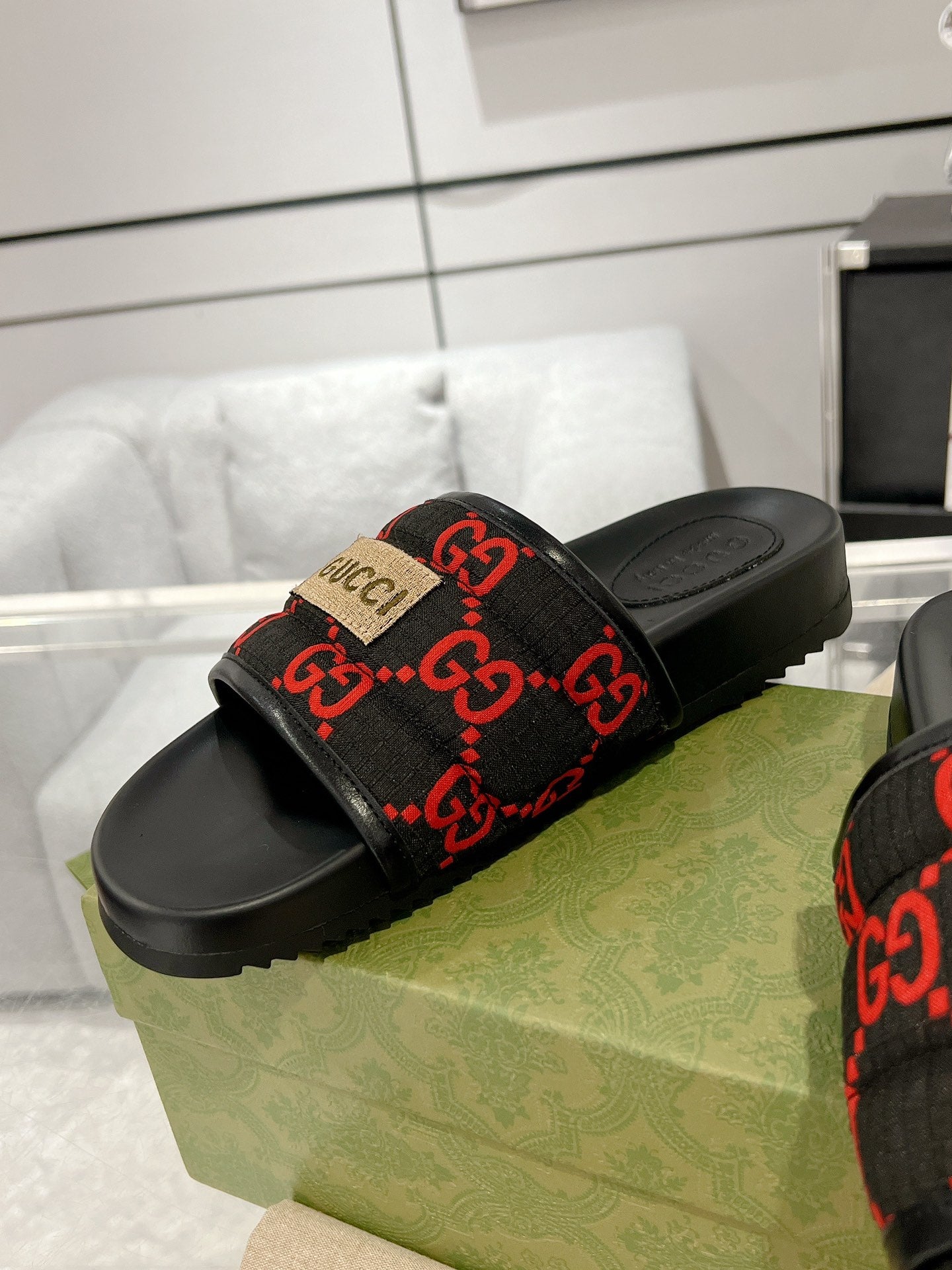 Luxury Shoes Gucci Sandals