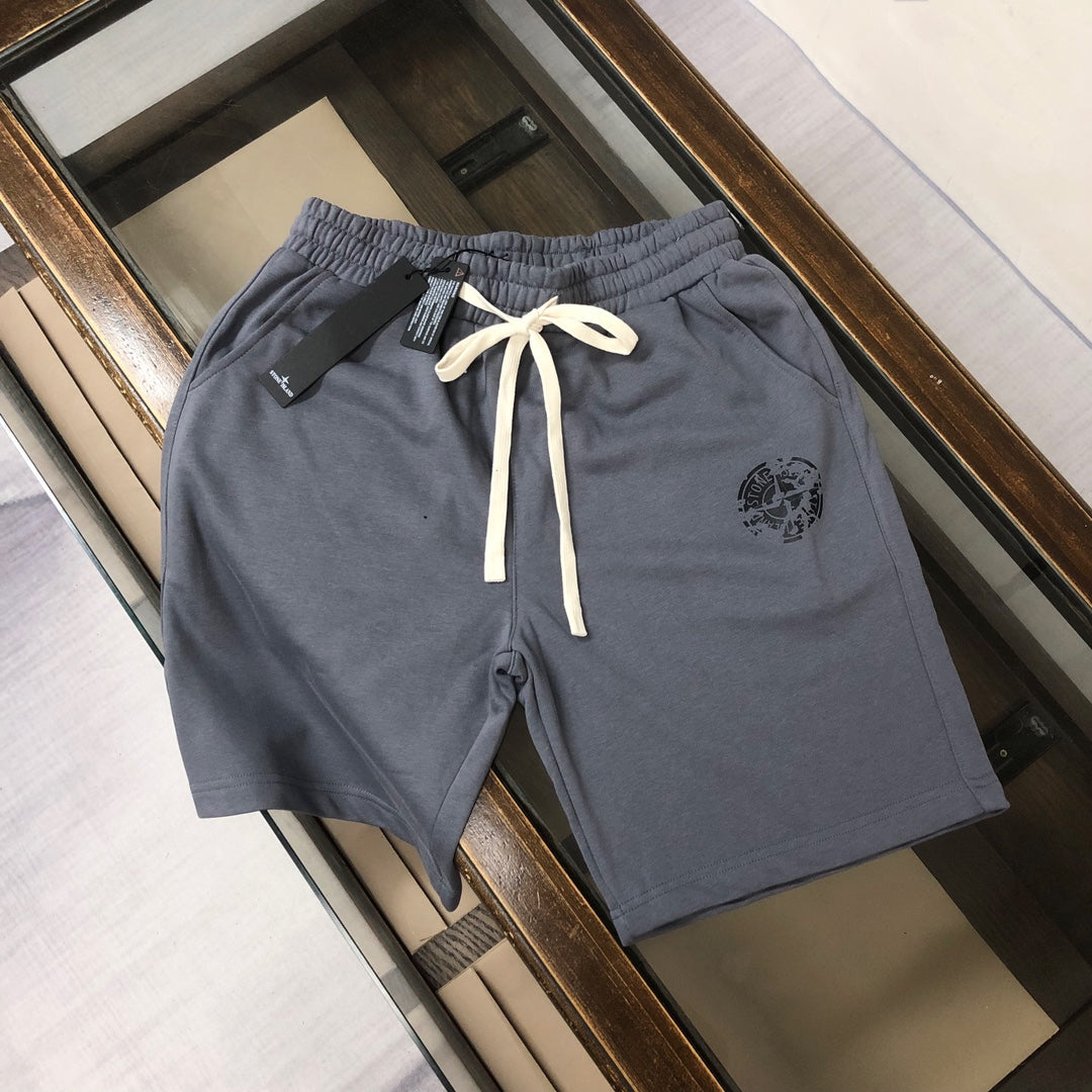 Drawstring shorts with logo patch, dark gray, elastic waistband and white drawstrings
