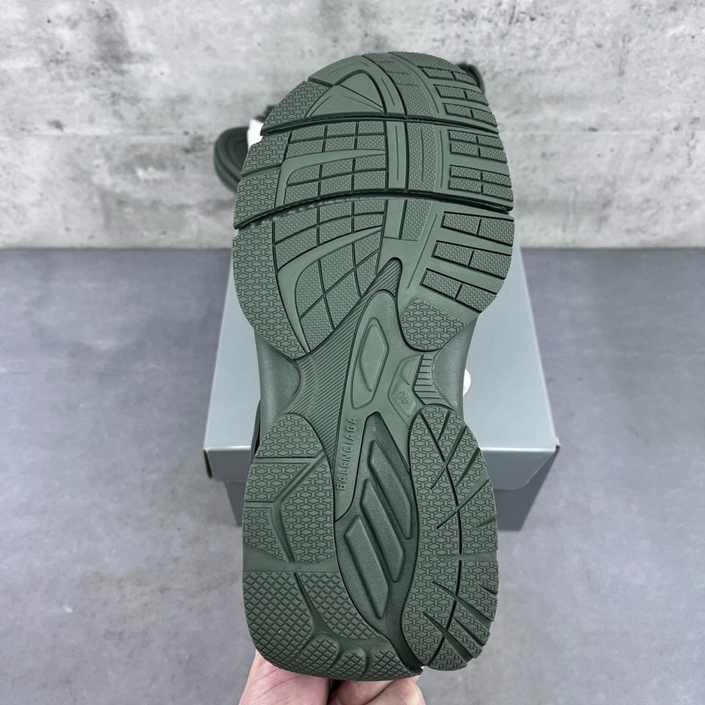 Balenciaga dark green sandal outsole, textured tread with rugged pattern