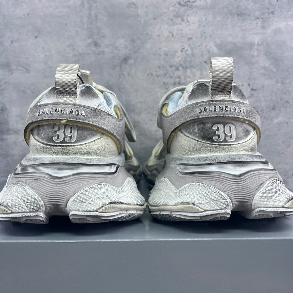 Balenciaga unisex sneakers heel backs with 39 size marking, silver and white