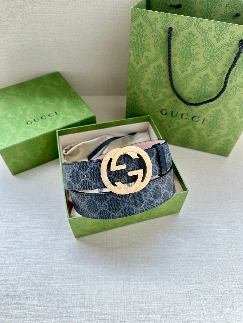 Gucci belt in gift box: dark blue GG canvas with gold-toned buckle