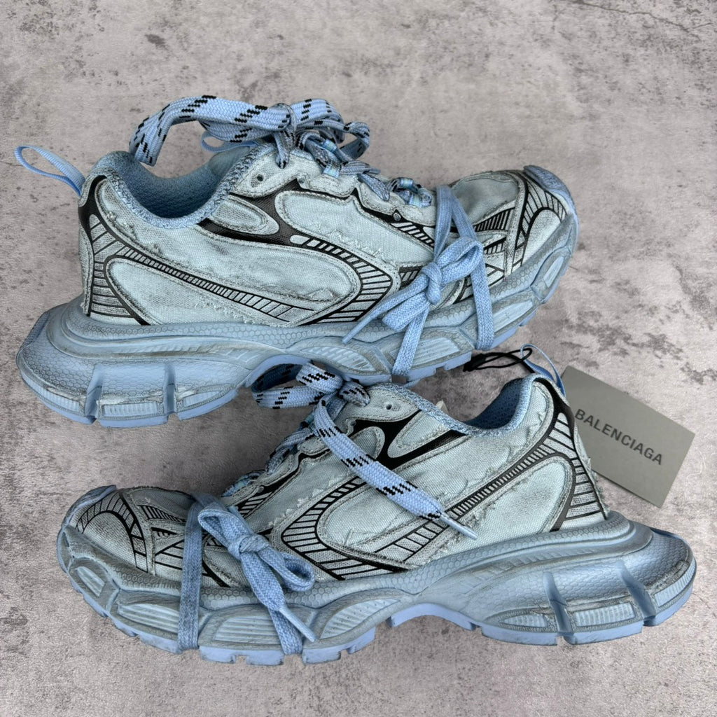 Unisex sneakers, light blue and silver, lace-up with chunky sole and textured overlays