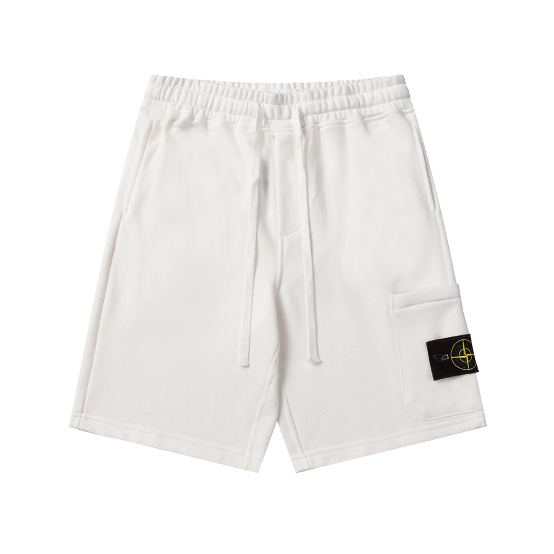White drawstring shorts with elastic waistband and side pocket detail