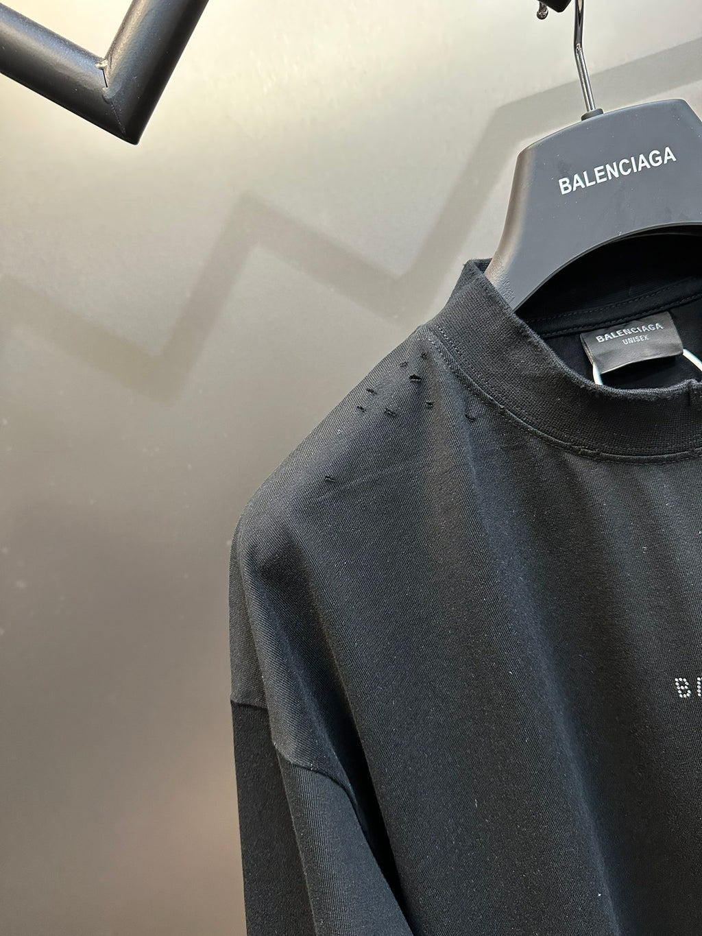Balenciaga black T-shirt shoulder and crew neck seam detail