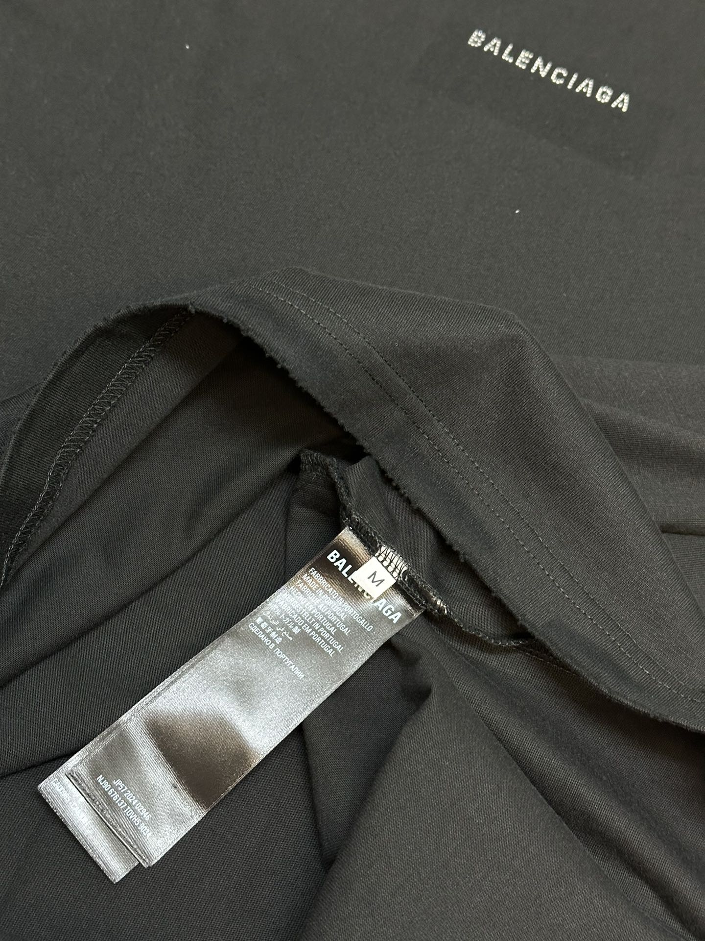 Balenciaga black T-shirt with inner neck label and stitching