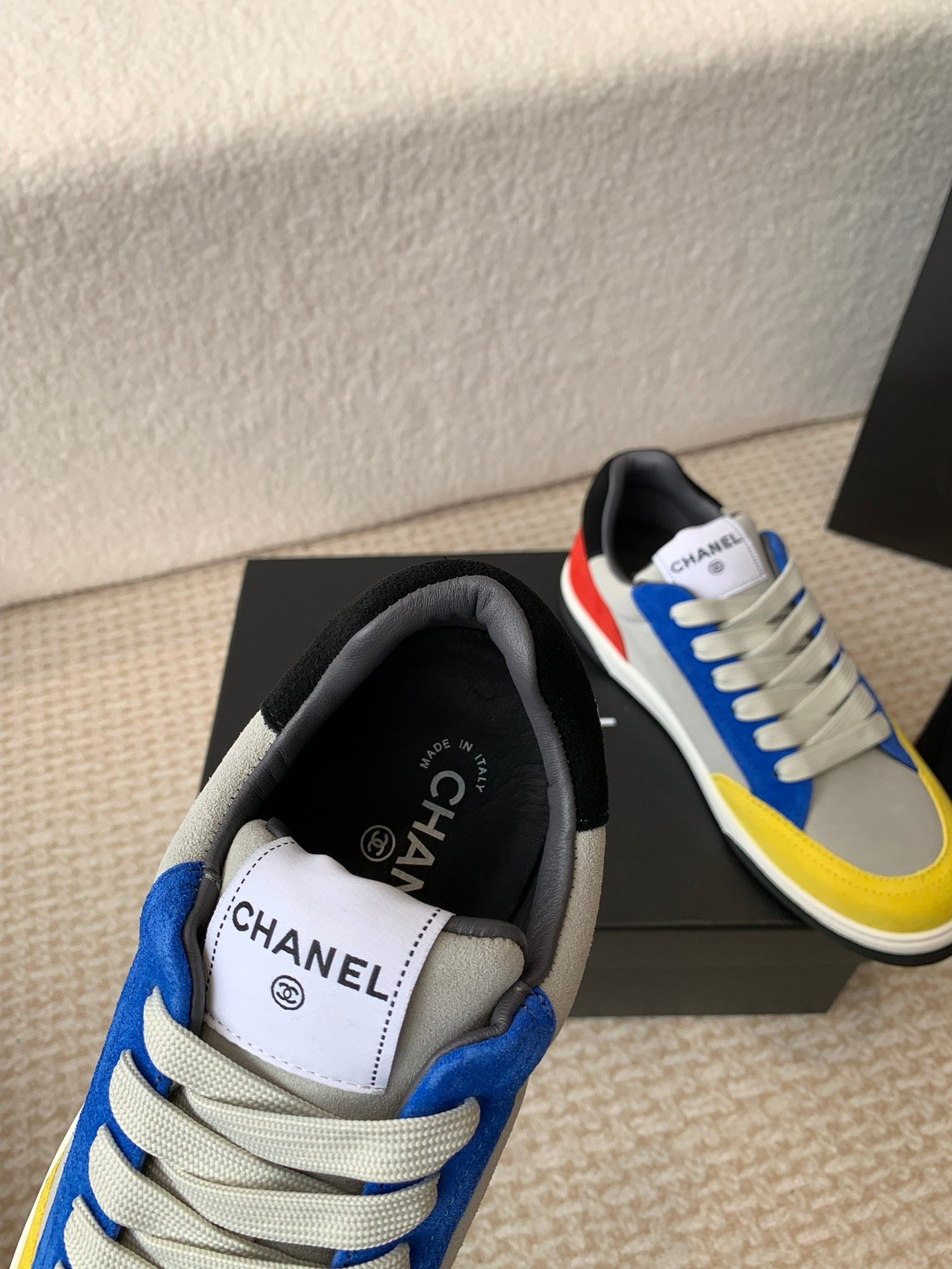 Luxury Shoes Chanel Unisex