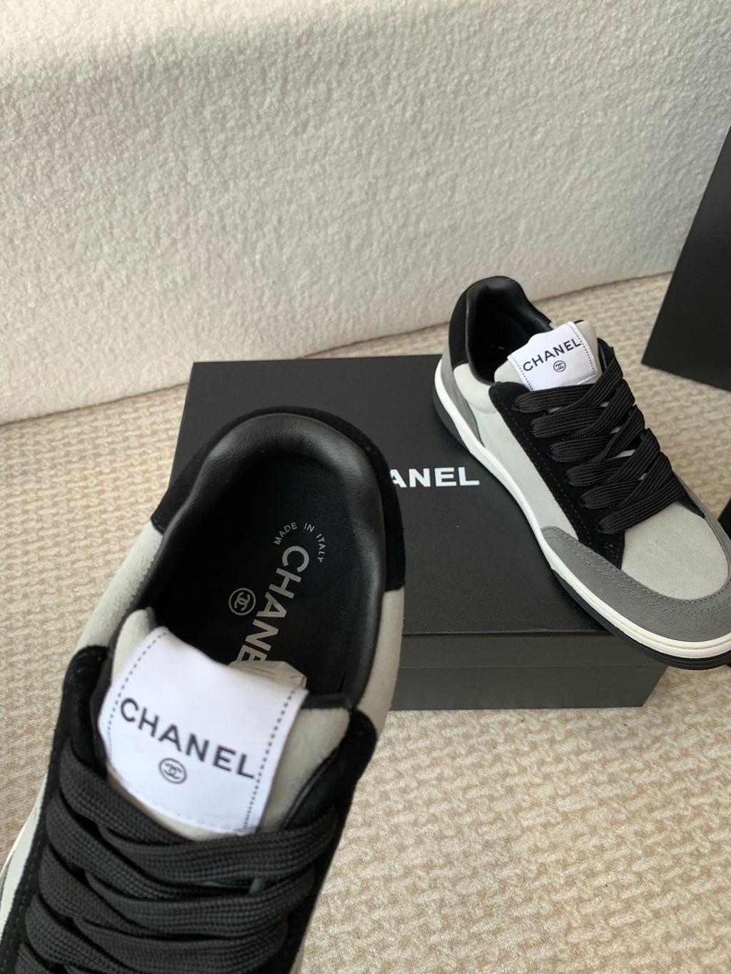 Luxury Shoes Chanel Unisex