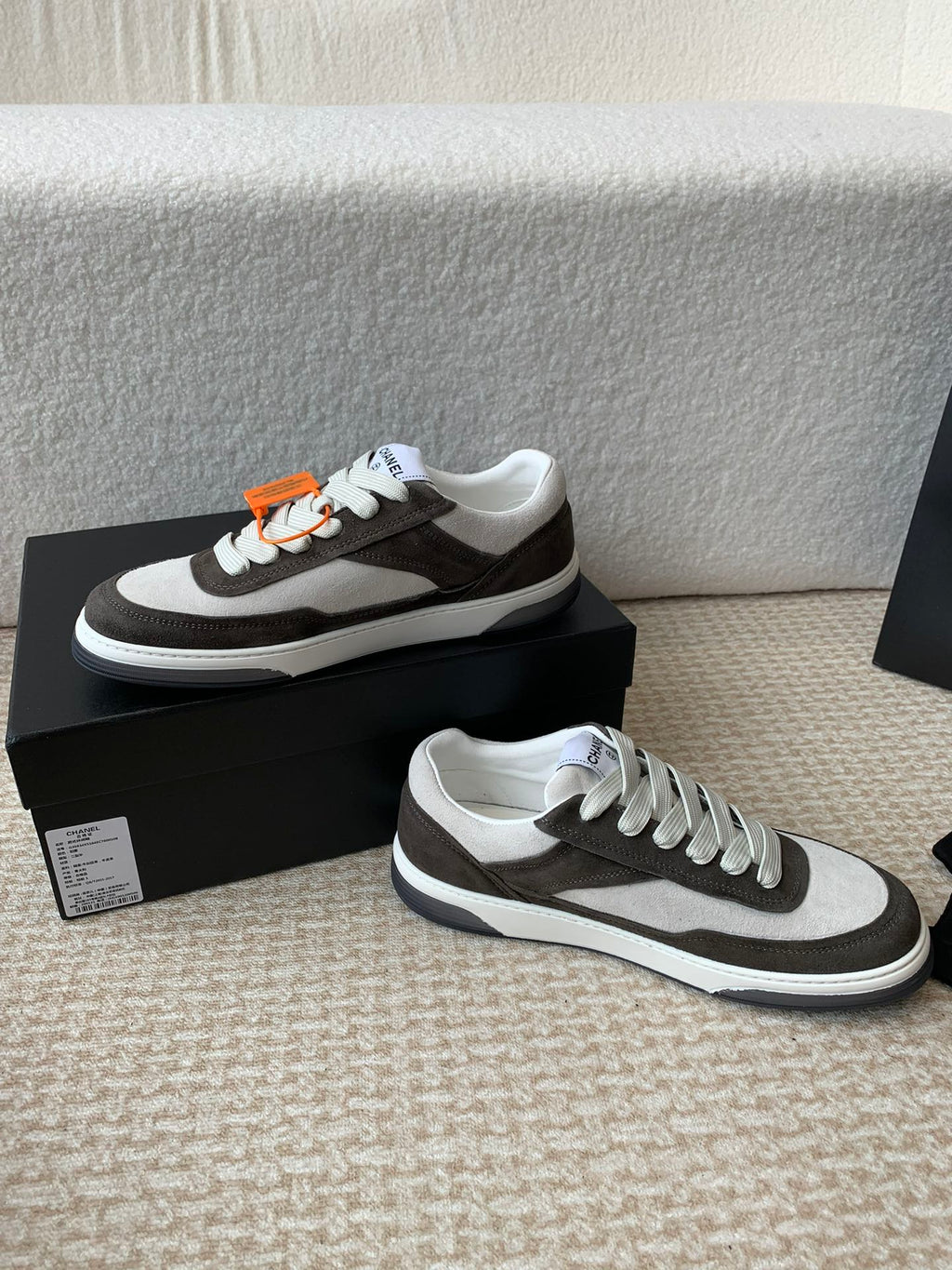 Luxury Shoes Chanel Unisex