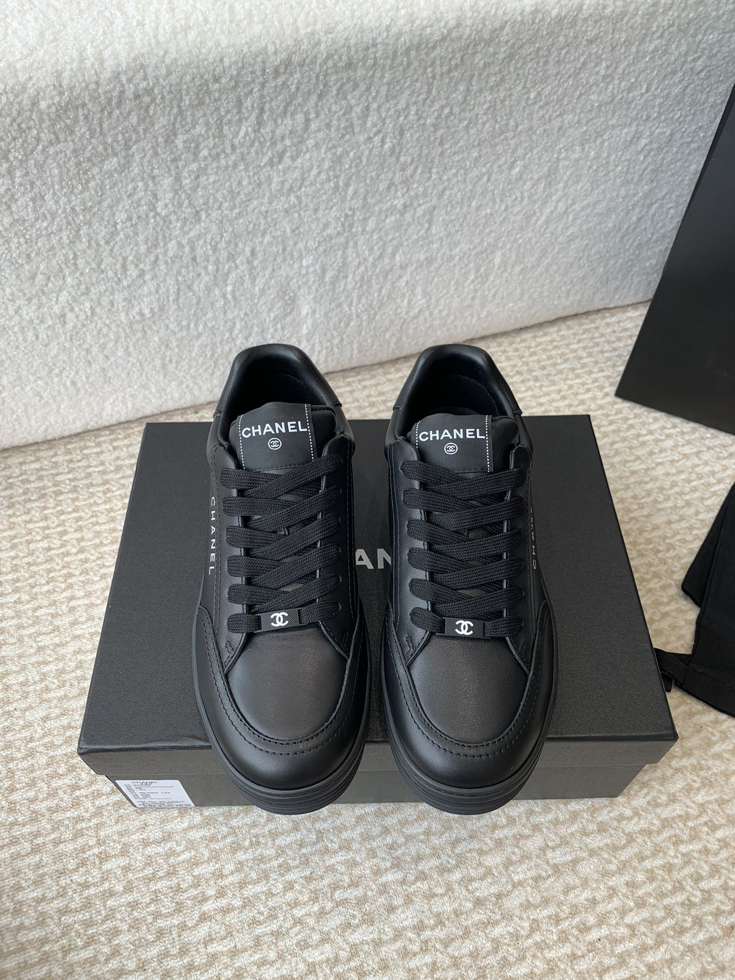 Luxury Shoes Chanel Unisex