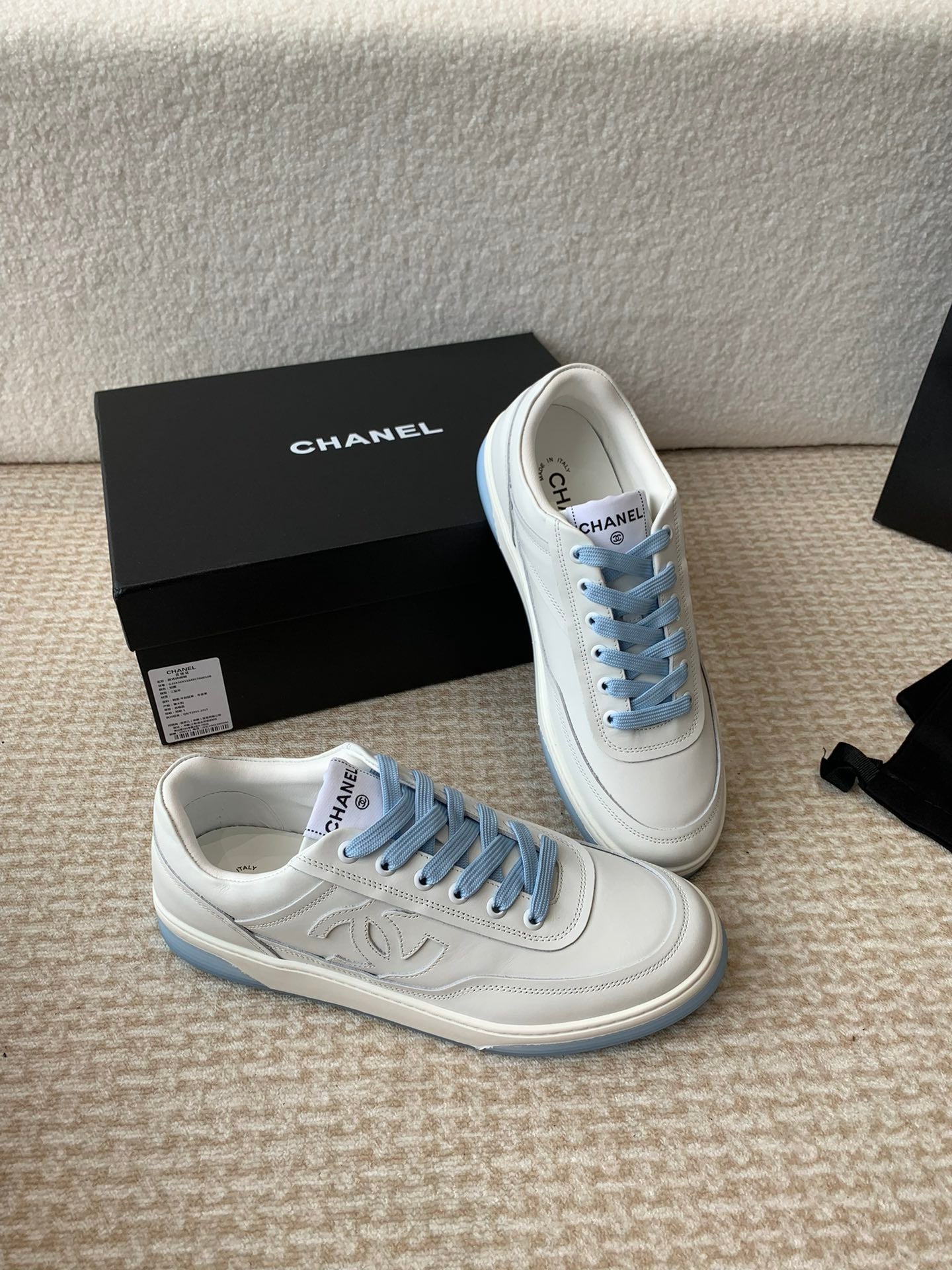 Luxury Shoes Chanel Unisex