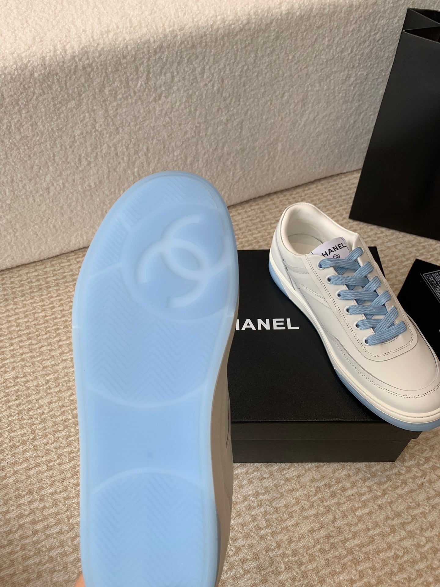 Luxury Shoes Chanel Unisex
