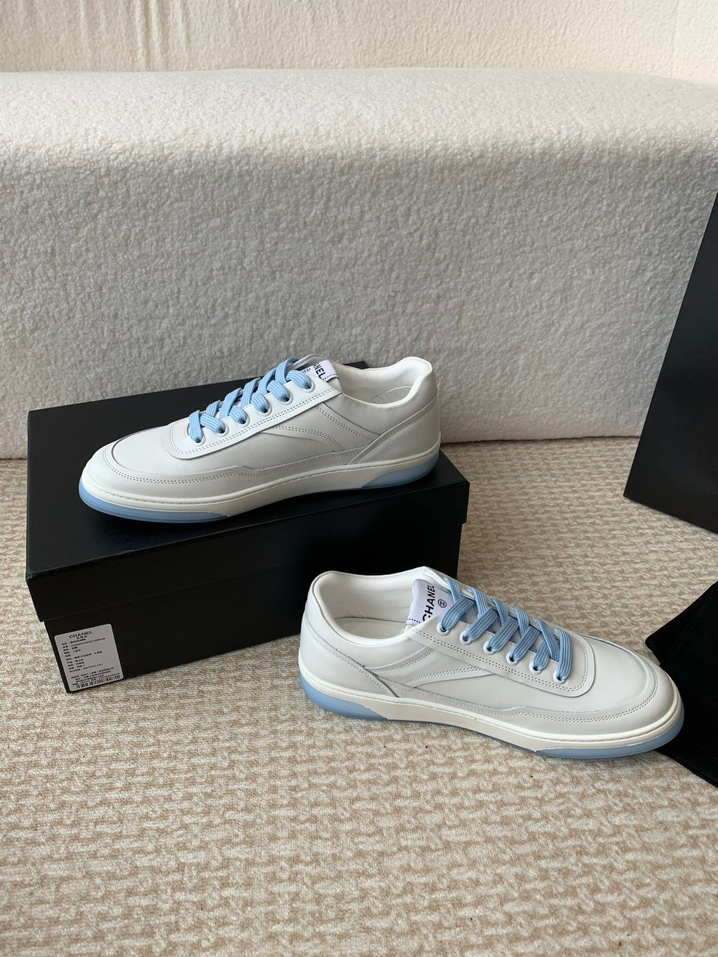 Luxury Shoes Chanel Unisex
