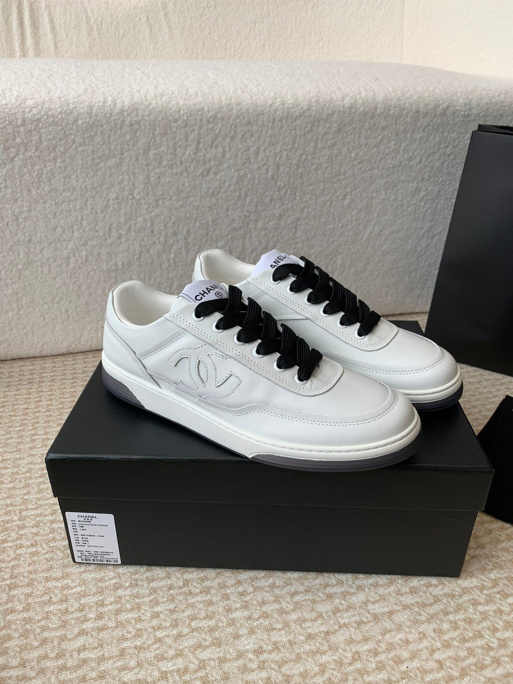 Luxury Shoes Chanel Unisex