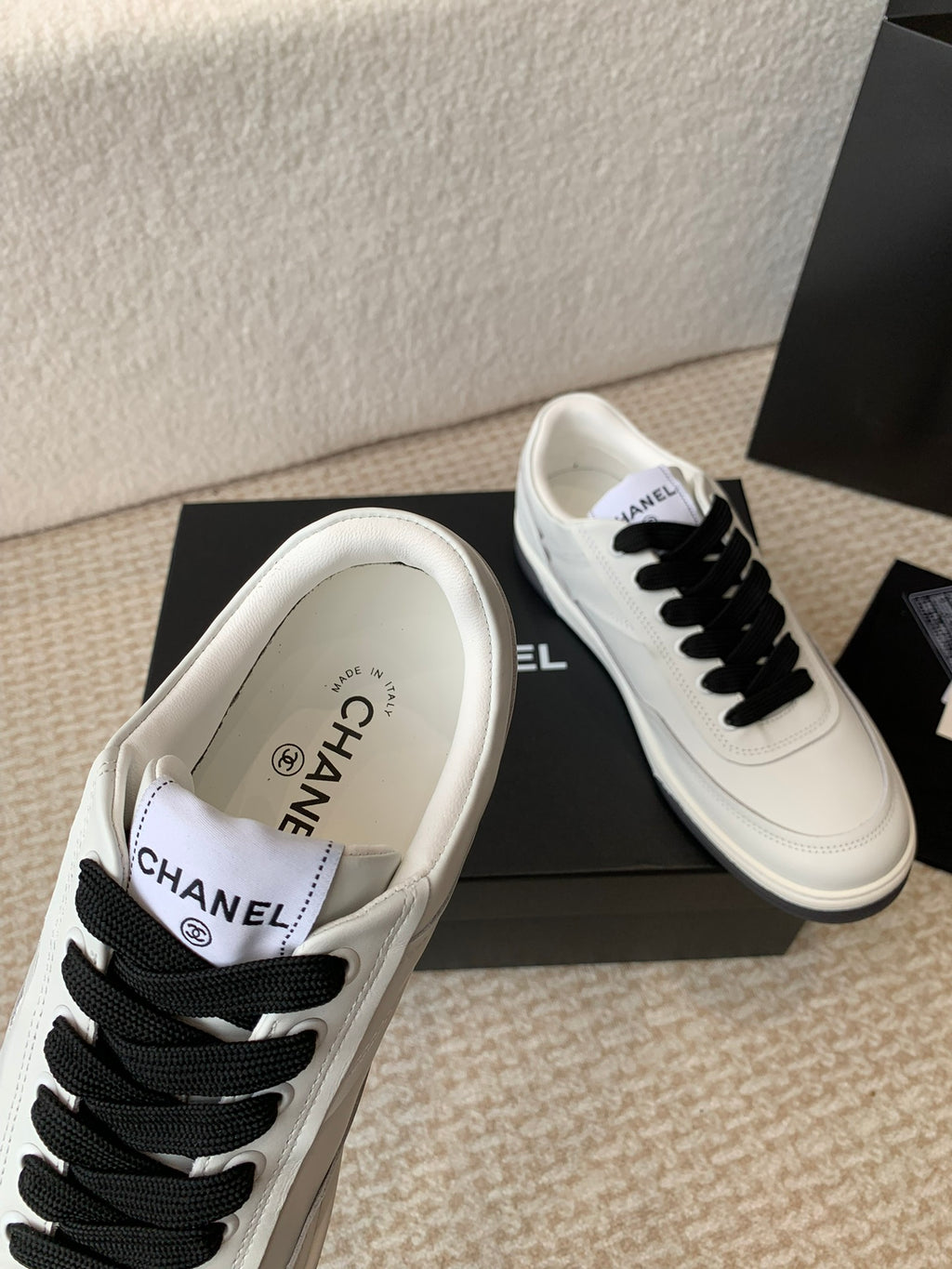 Luxury Shoes Chanel Unisex