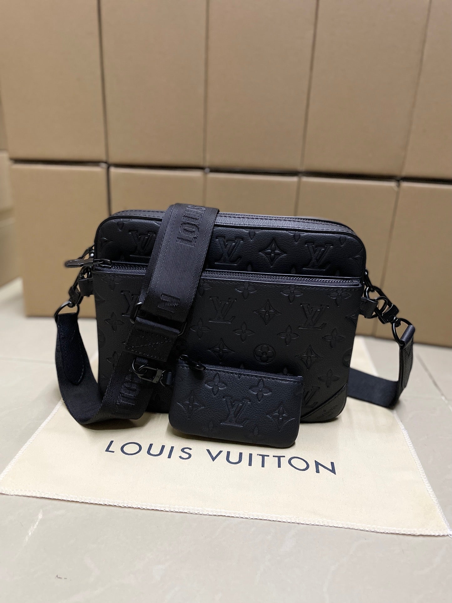 Louis Vuitton monogram crossbody bag, black, zip-top with adjustable strap