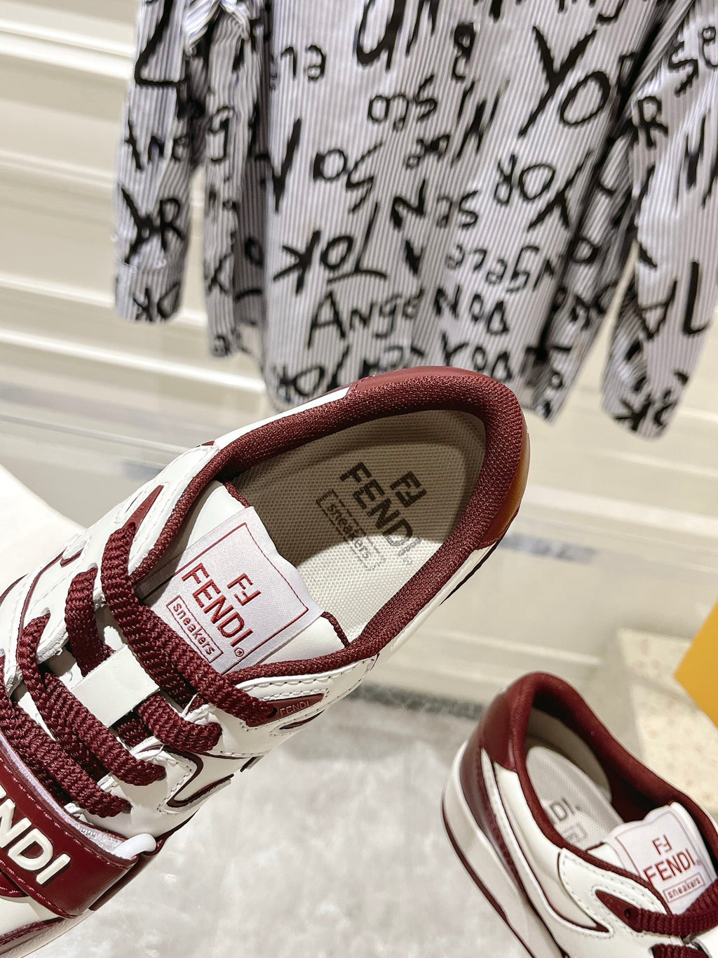 Luxury Shoes Fendi Unisex