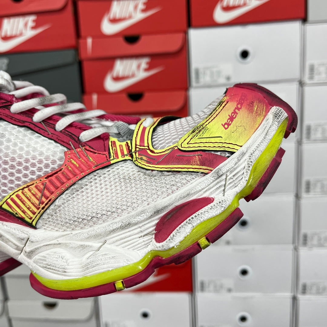 Multicolor mesh lace-up sneaker with white midsole and lime-yellow trim