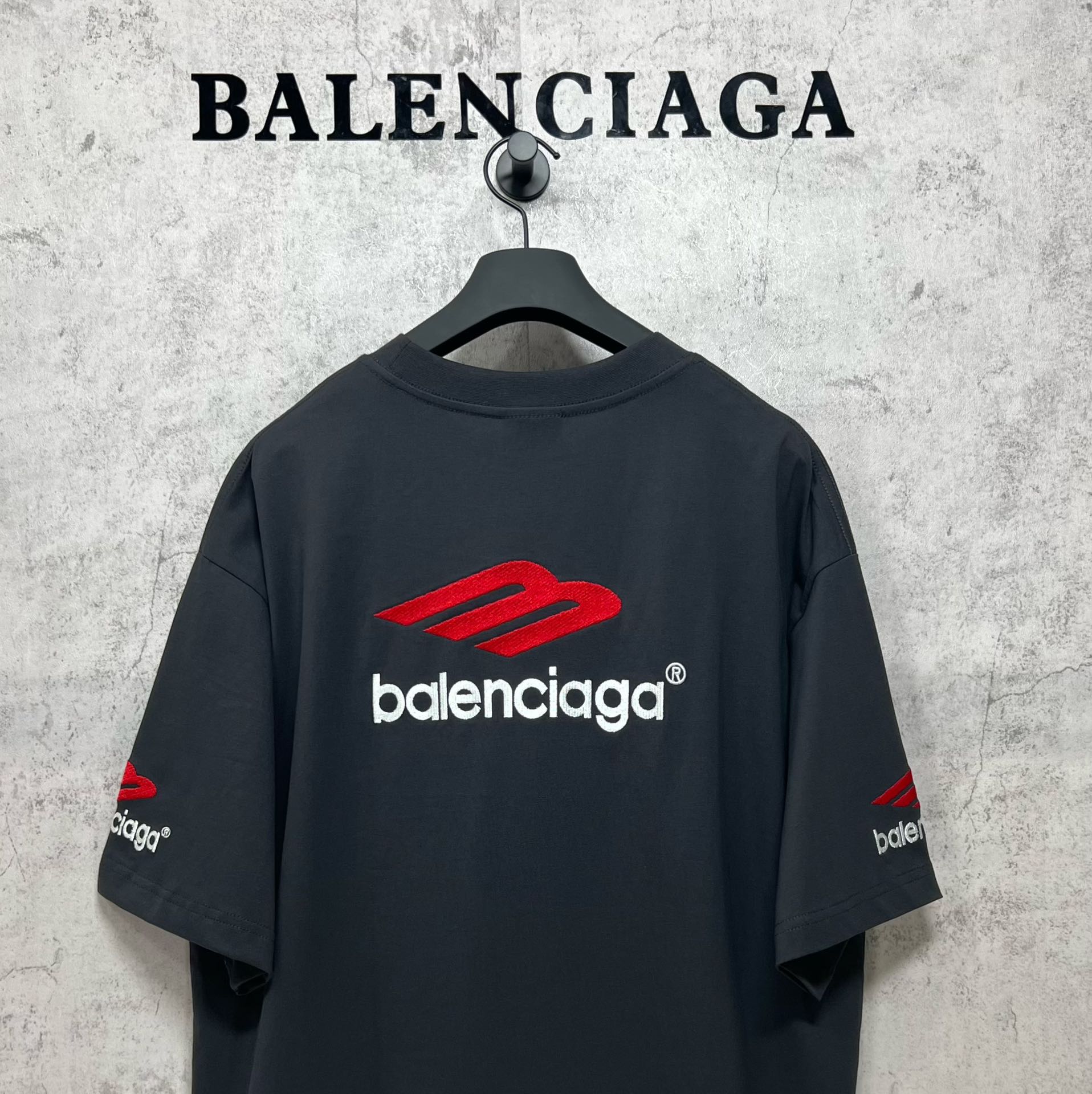 Balenciaga logo T-shirt, dark short-sleeve crewneck with red back emblem