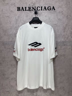 White short-sleeve T-shirt with Balenciaga logo print, crew neck.
