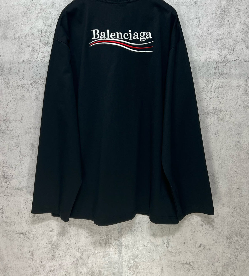 Dark long-sleeve T-shirt with centered back logo