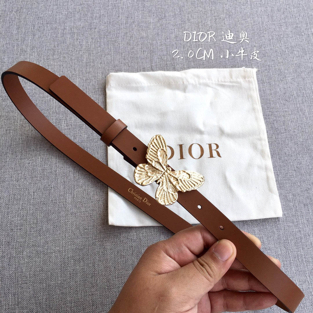 Dior belt in brown leather with gold butterfly buckle and engraved center emblem.