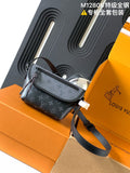 Louis Vuitton bag in gray monogram canvas with top zip and short shoulder strap