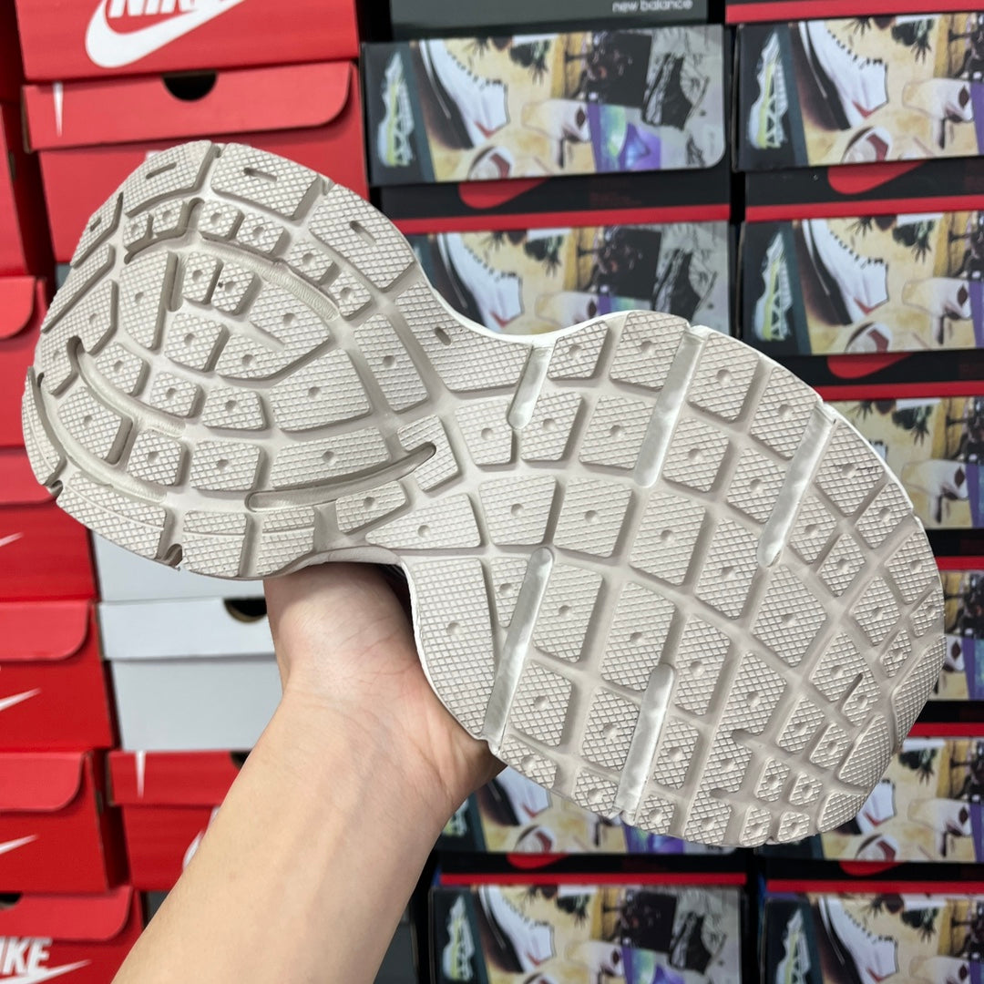 Balenciaga unisex sneakers outsole with textured tread pattern in light cream