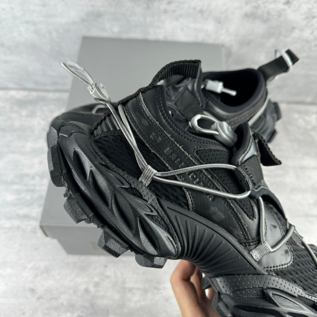 Balenciaga unisex sneakers, black upper with perforations and lace-up front on box