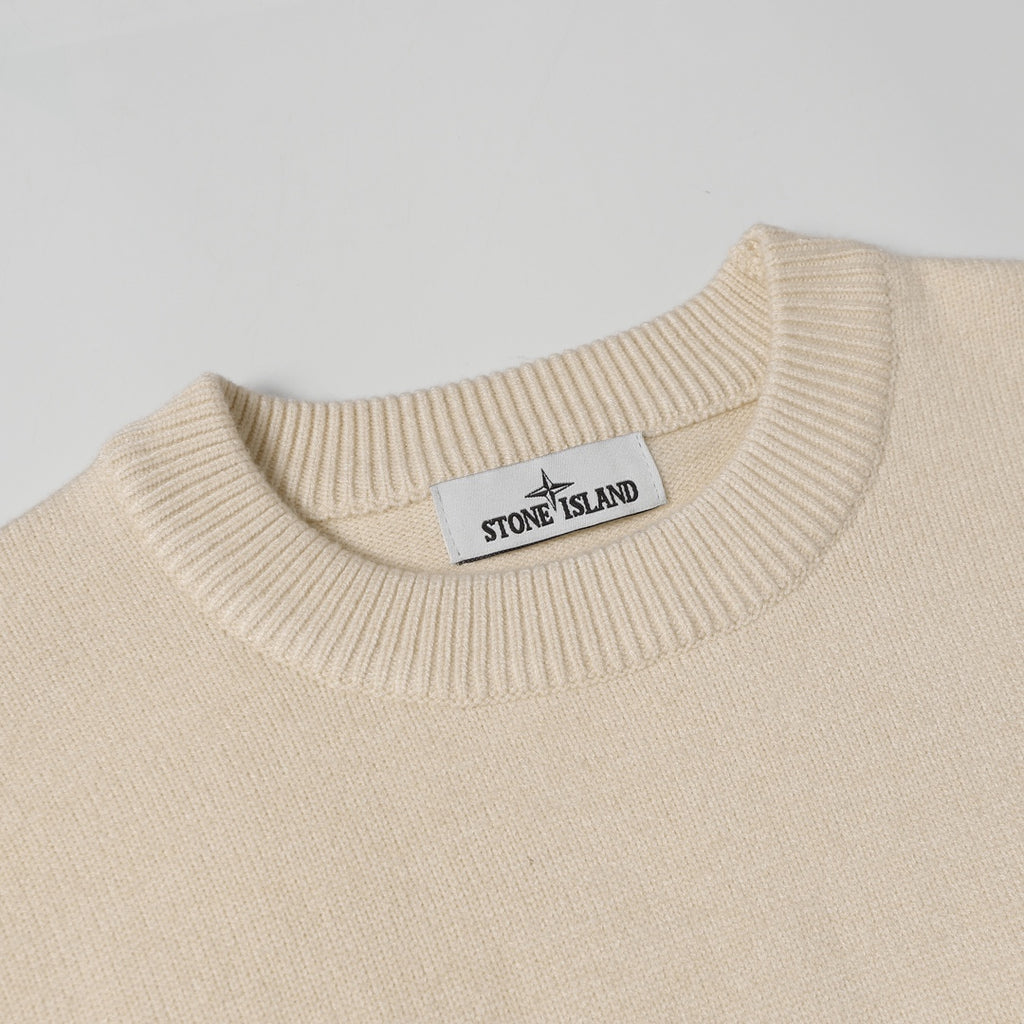 Light beige crewneck knit collar with Stone Island logo label