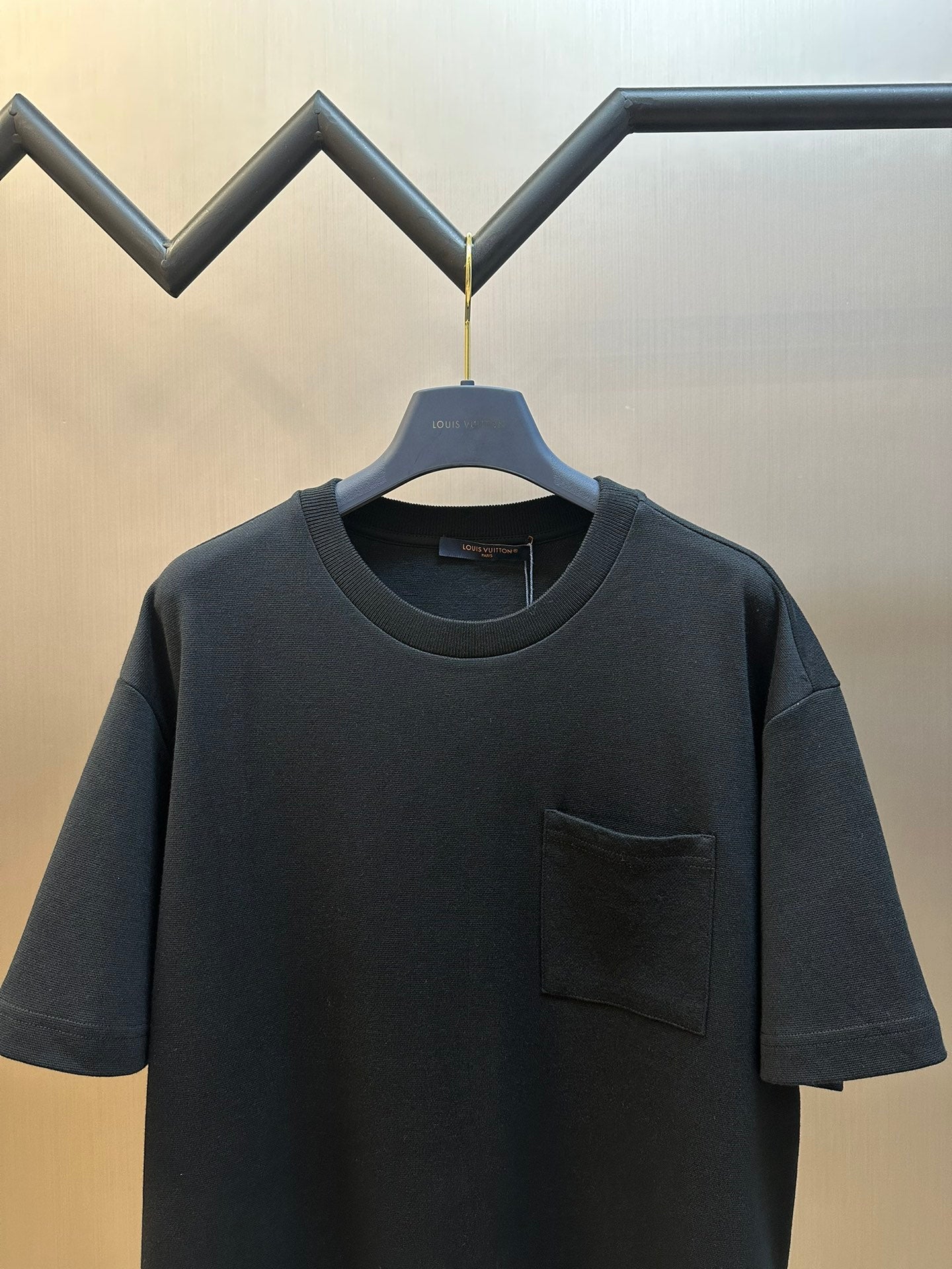 Louis Vuitton short-sleeve T-shirt with crew neck and chest pocket detail