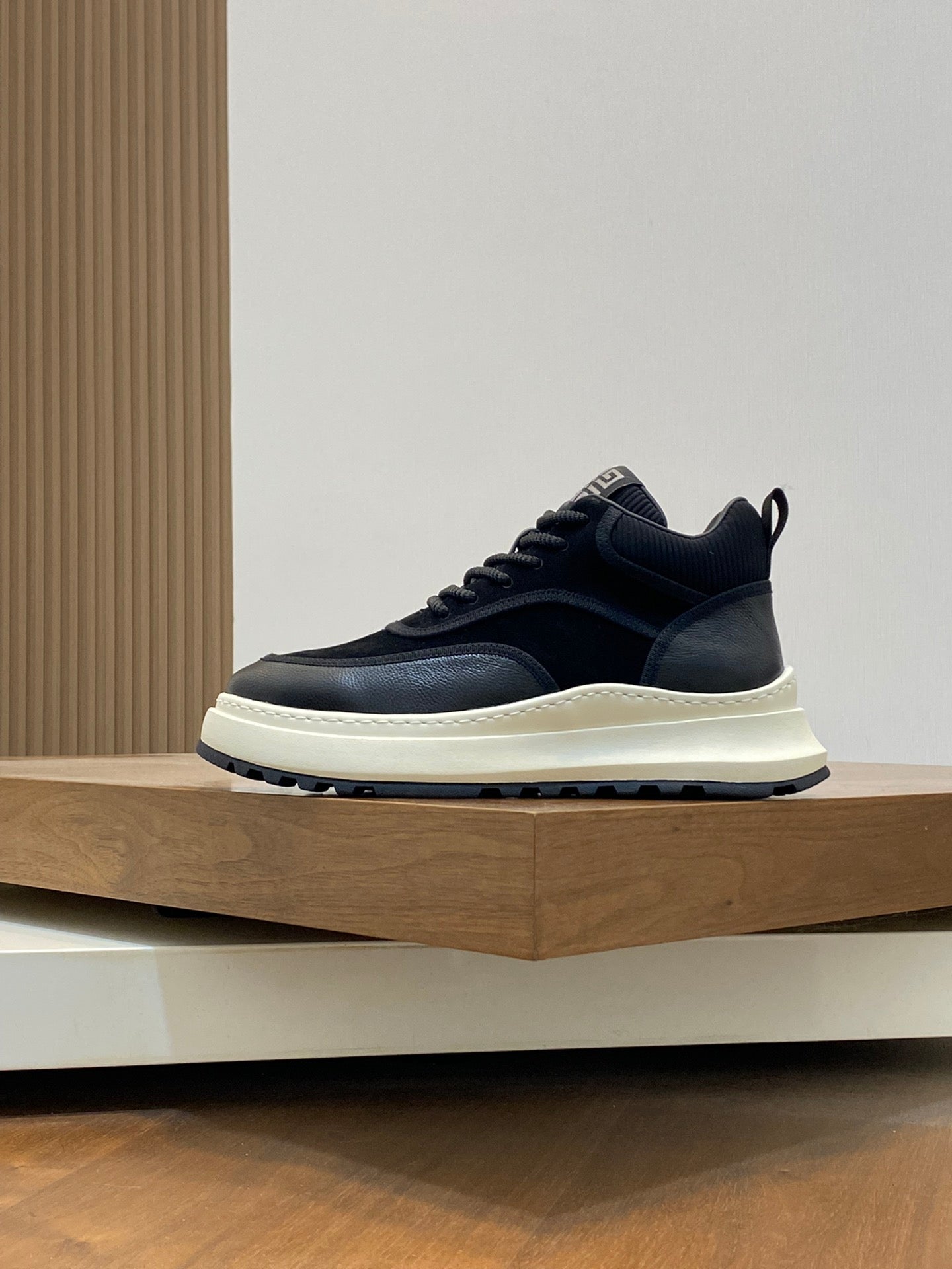 Luxury Shoes Givenchy