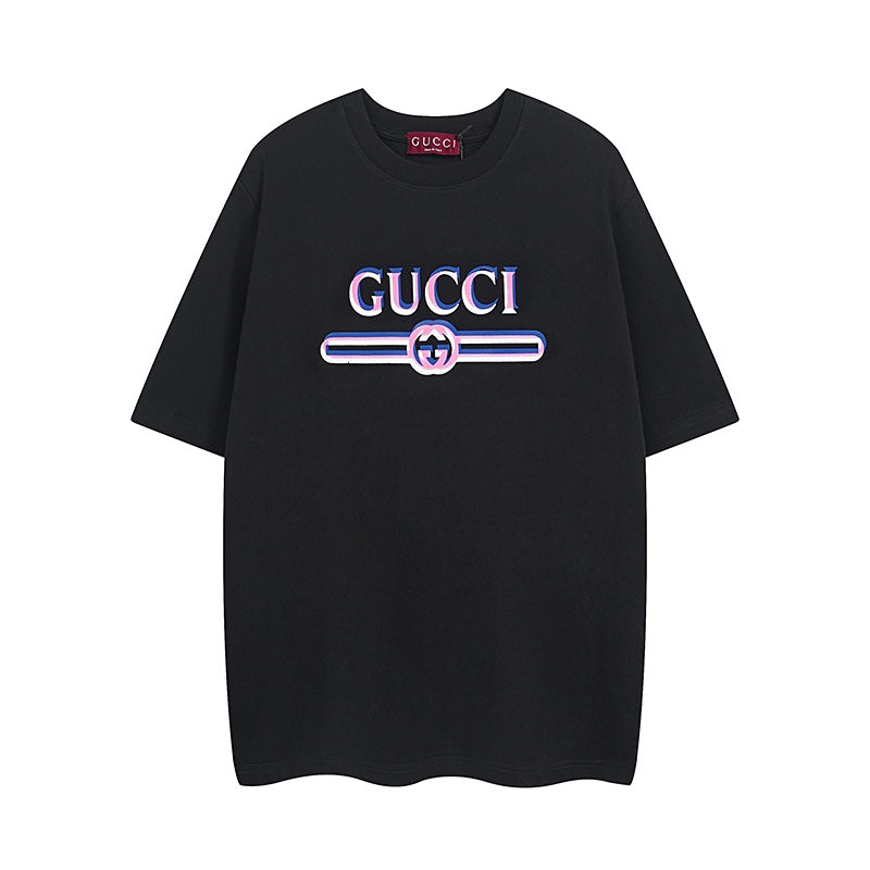 Black Gucci short-sleeve T-shirt with multicolor GUCCI logo graphic on chest